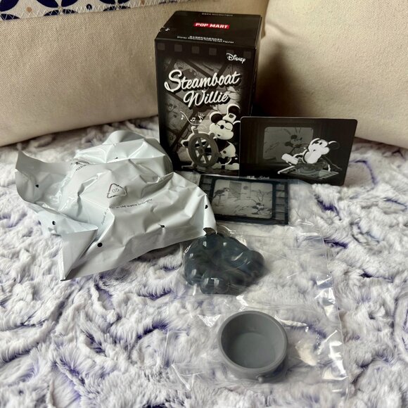 Disney Steamboat Willie Series Figure (one box) - Picture 6 of 6